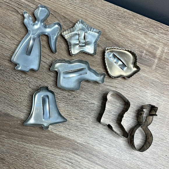 Vintage 60s Set of Tin Cookie Cutters Shortbread - Picture 5 of 8